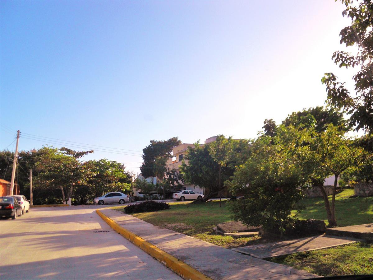 Los Caracoles Bed & Breakfast Cancun Exterior photo